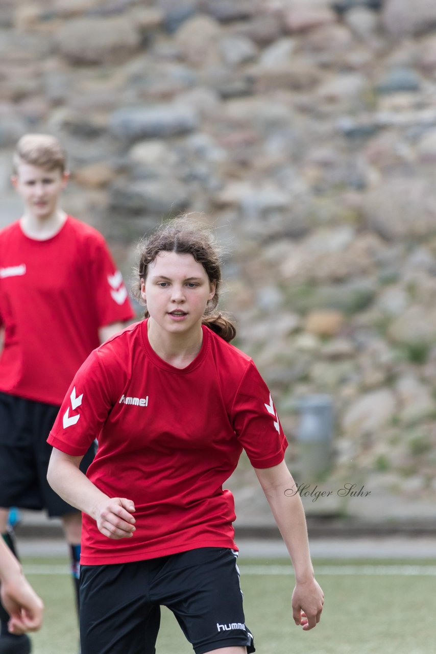 Bild 54 - B-Juniorinnen Pokalfinale SV Henstedt Ulzburg - SG Holstein Sued : 2:0